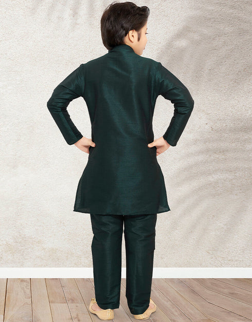 Green Kurta Pajama Art Banarasi Silk Closure View