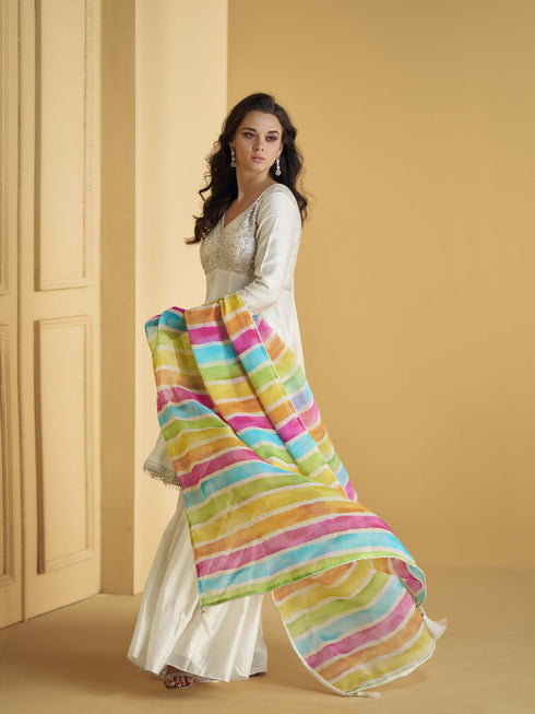 White Pure Silk Sharara Suit 192408 Closure View