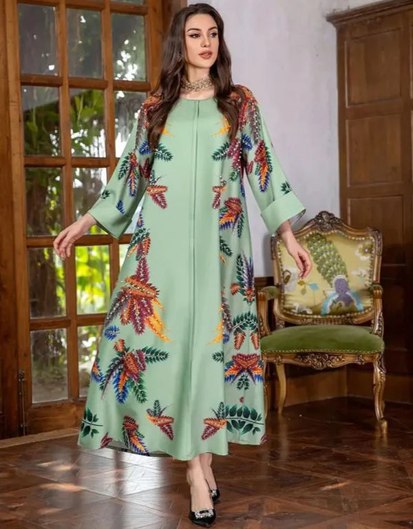 ffortless Sparkle: Diamond-Accented Abaya for Everyday Elegance