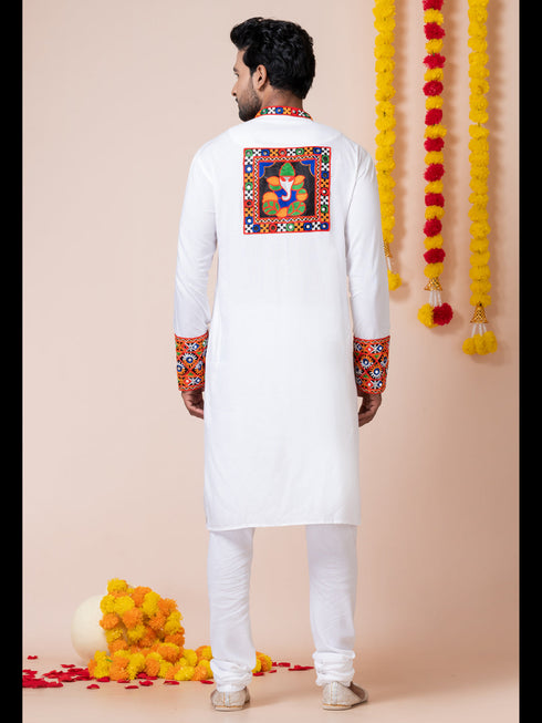 White Kurta Heavy Rayon Churidar Closure View