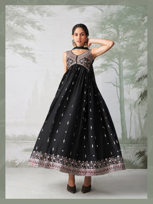 Black Rangoli Georgette Anarkali Dress Acy1130 Closure View