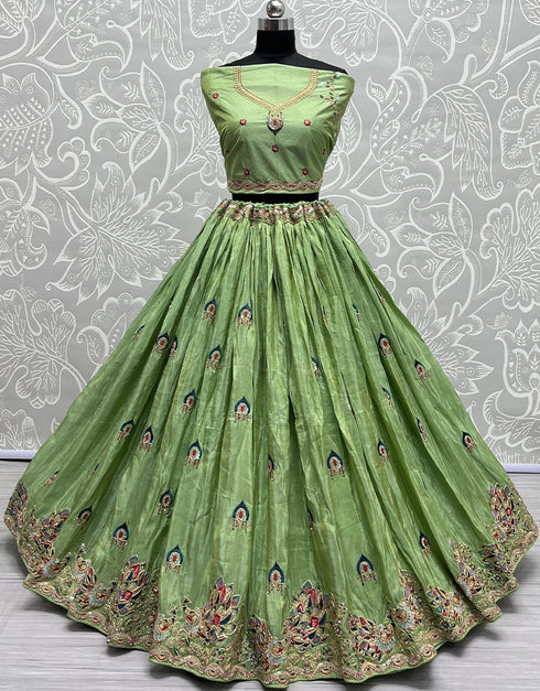 Heavy Designer Wedding Wear Bride Lehenga Choli Pista Dolla Silk Lehenga Choli Close-up View