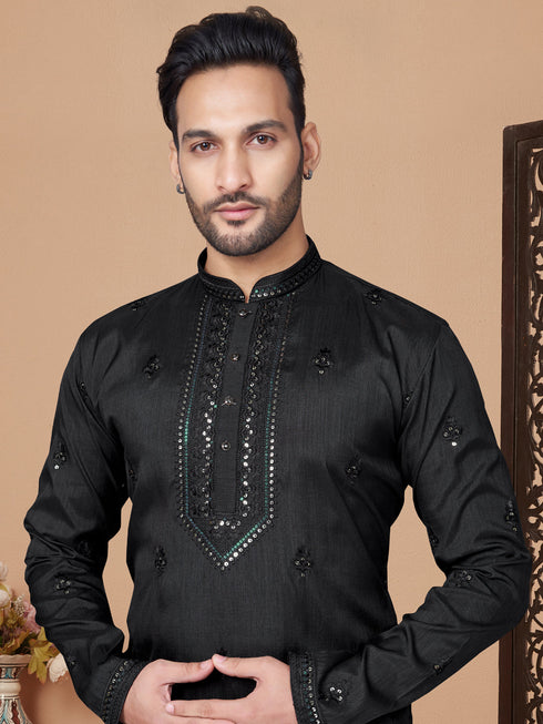 Black Kurta Silk Payjama Closure View