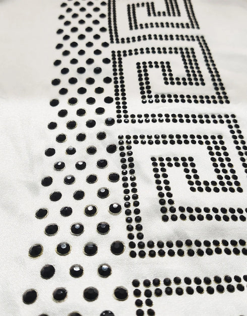 African Chic: Dashiki-inspired Silk Abaya Maxi with Beading, Long Sleeves, and Sexy Vibes for Elegant Party Wear