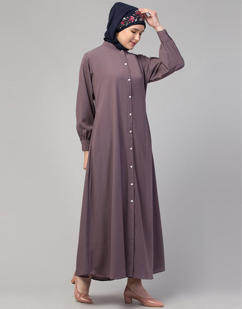 Arabic Abaya with a simple front-open design and cuffs for a stylish In Color Plum