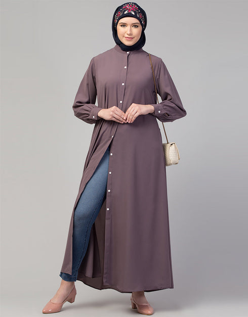 Arabic Abaya with a simple front-open design and cuffs for a stylish In Color Plum