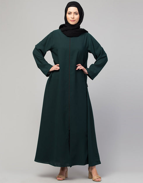 Trendy Basic Abaya with Front Zip for Everyday Comfort In the Color Green