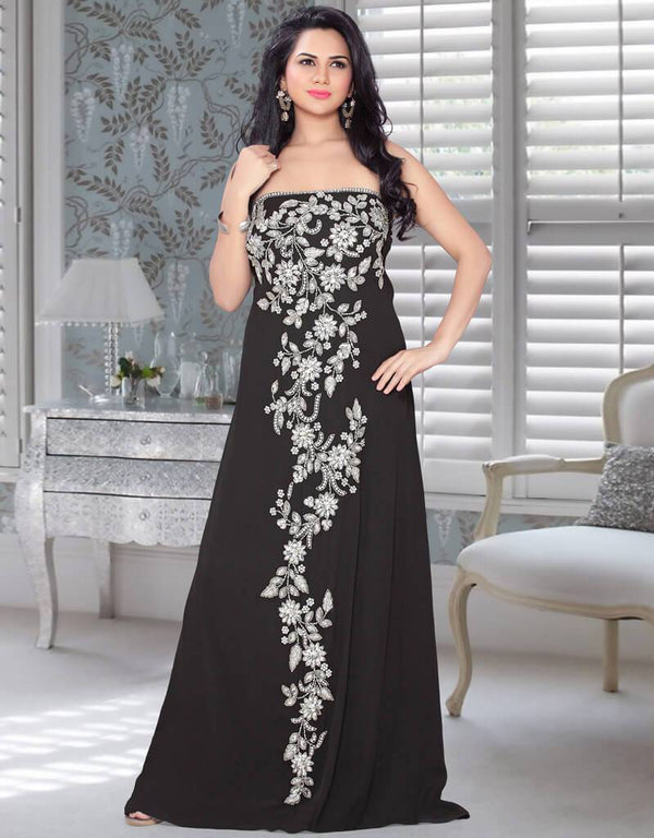 Inviting Black Embroidered Fusant